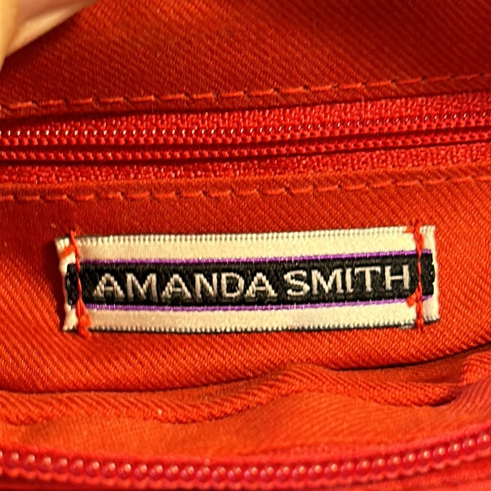 Amanda Smith Small Red Nylon Multi-pocket Crossbody Bag - Picture 8 of 12